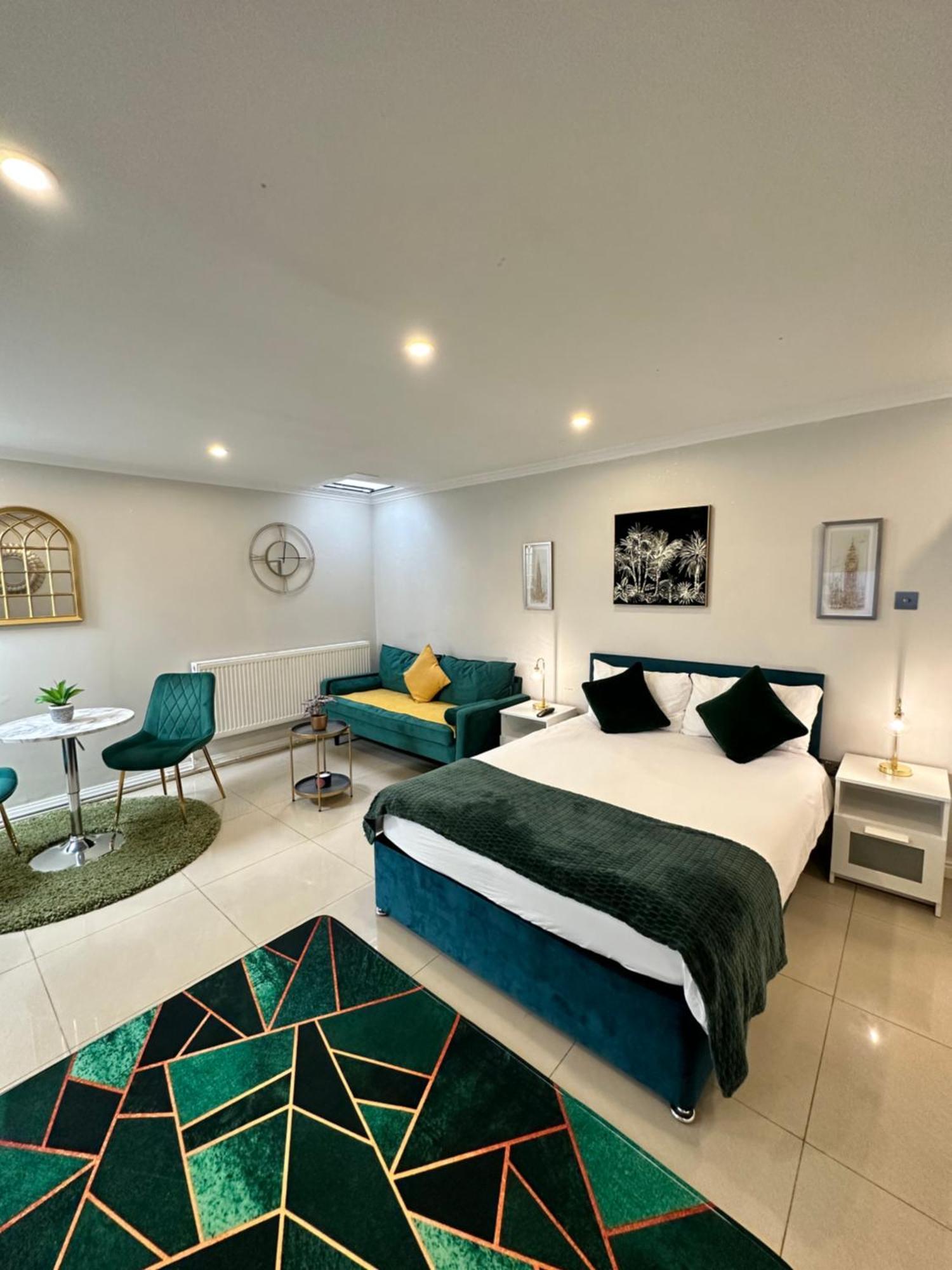 Luxury Studio Apartment Harrow on the Hill 외부 사진